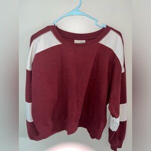 Universal Thread Red and White Crewneck